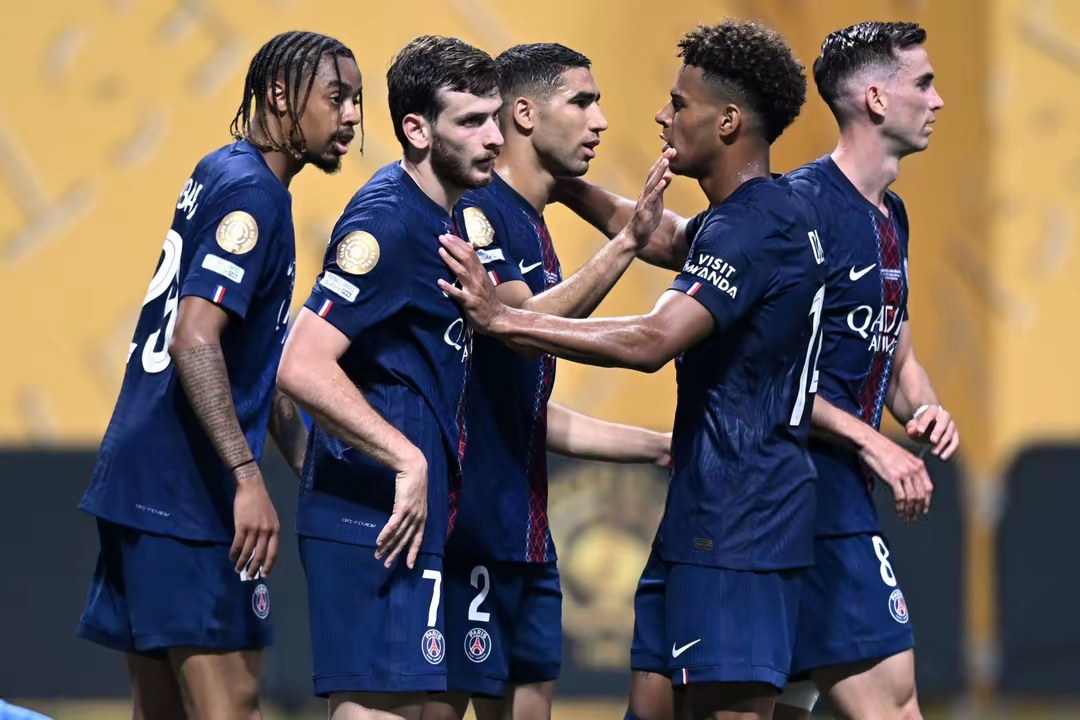 关于赛后皇家马德里备战法国杯，内部沟通细节曝光，管理层满意，团队化学反应显著的信息-爱游戏在线登录