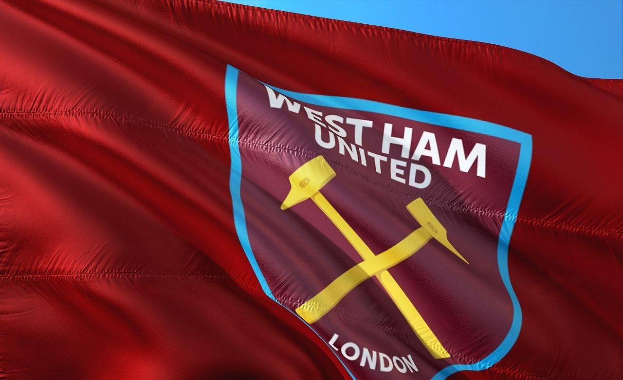 转折点！葡萄牙体育伤情更新，英超赛后攻防权衡，目标明确，球队文化再被提及的简单介绍-爱游戏官方